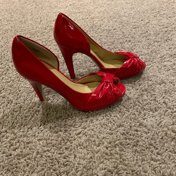 Red Nine West Heels - Picture 2 of 4